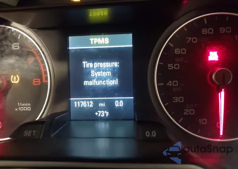 2015 Audi A4 2.0T Premium z USA, uszkodzony, nr VIN WAUHFAFL3FN012516